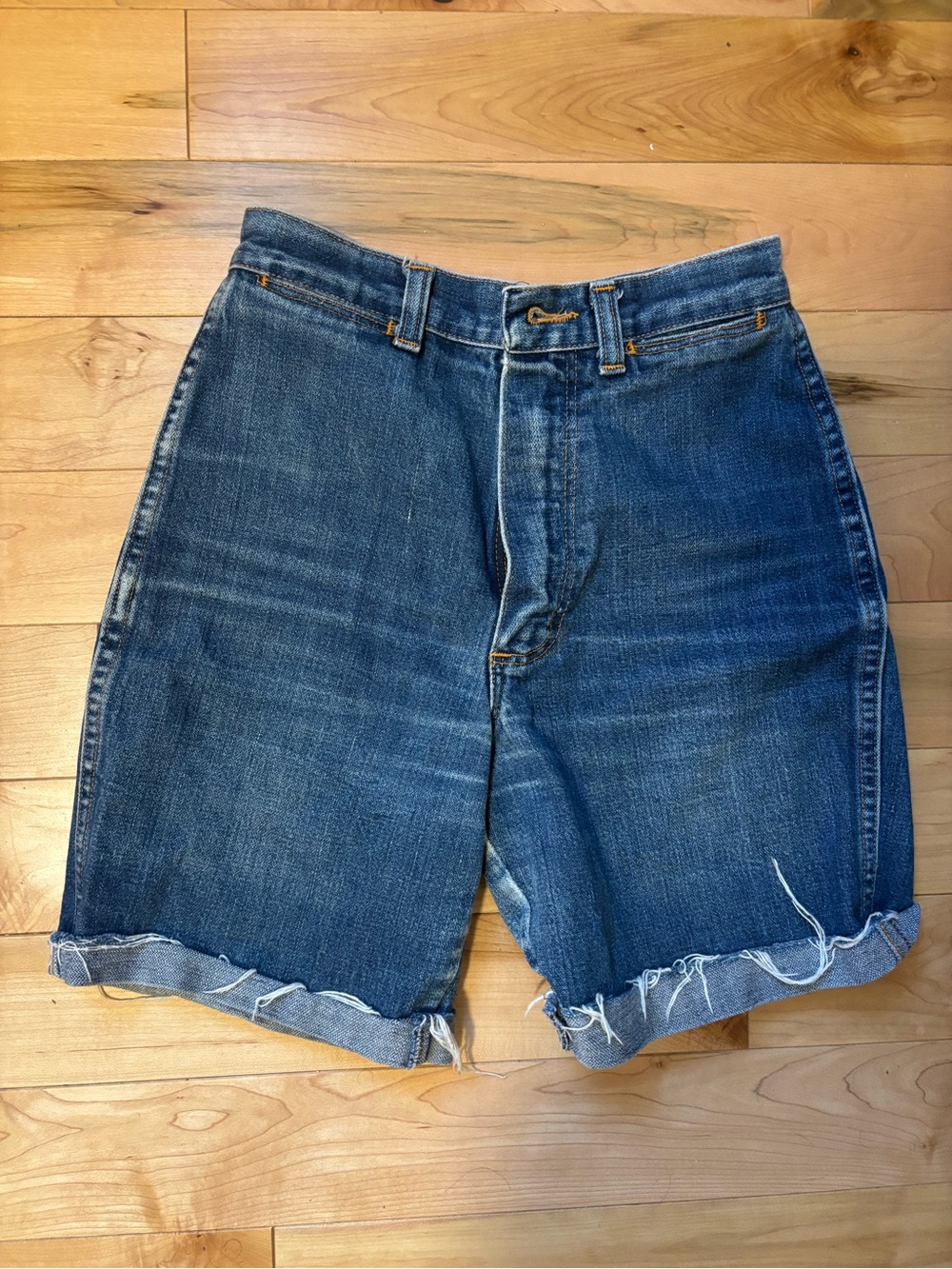 Vintage Women’s Wrangler Shorts